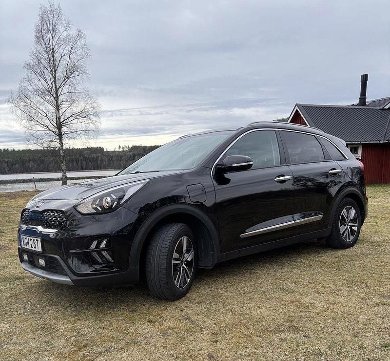 Svart Begagnad 2020 Kia Niro Advance SUV | 239 000 kr (Dyr) - Bild 1/4
