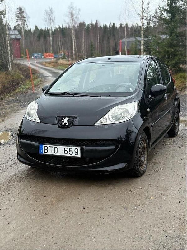 Begagnad 2008 Peugeot 107 Halvkombi | 14 000 kr (Superpris) - Bild 1/4