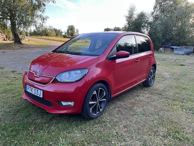 Röd Begagnad 2021 Skoda Citigo-e IV Halvkombi | 99 000 kr - Bild 1/4