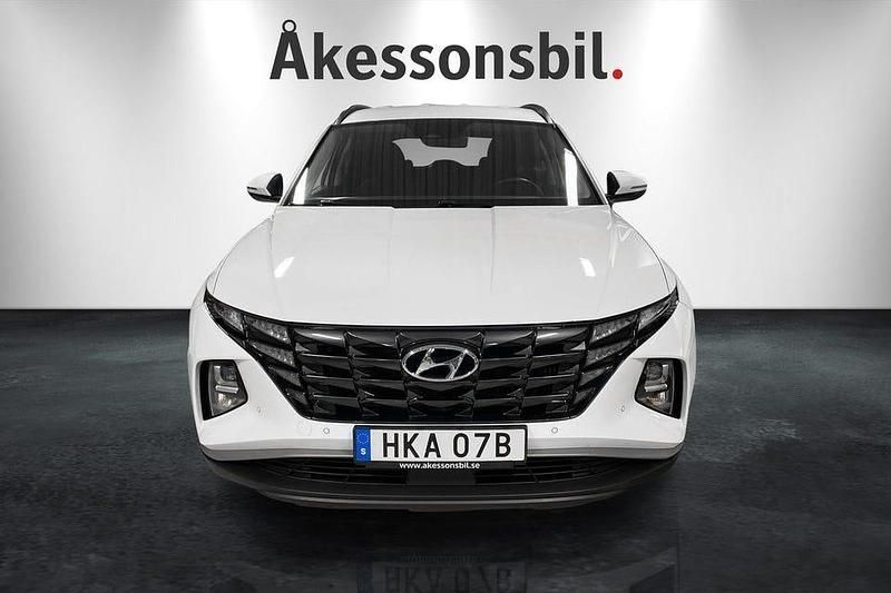 Begagnad Hyundai Tucson Essential 230 HK (169 kW) 2022 Vit SUV
