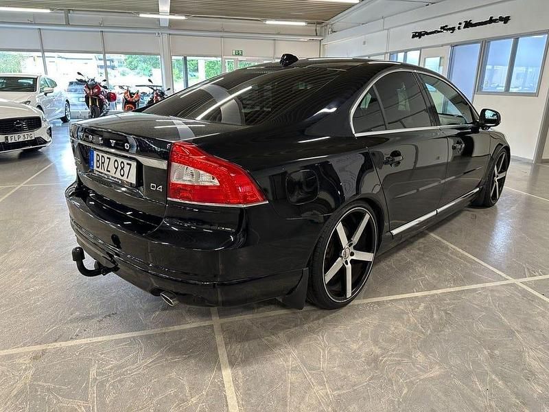 Begagnad Volvo S80 Momentum 181 HK (133 kW) 2015 Svart Sedan