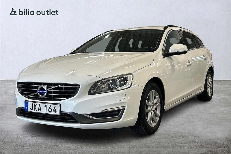 Vit Begagnad 2014 Volvo V60 Momentum Kombi | 124 900 kr (Lite dyr) - Bild 1/3