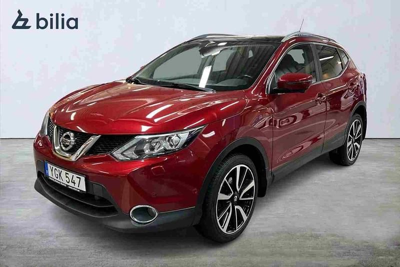 Röd Begagnad 2017 Nissan Qashqai SUV | 155 000 kr - Bild 1/1