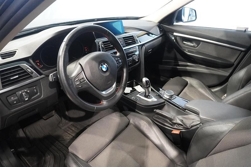 Begagnad BMW 318 Sport Line 150 HK (110 kW) 2017 Mineralgrå Kombi