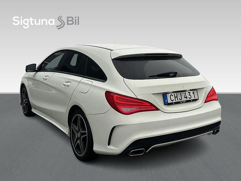 Begagnad Mercedes CLA180 Shooting Brake AMG 122 HK (89 kW) 2016 Vit Kombi