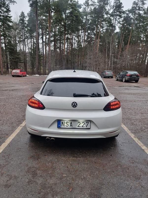 Begagnad VW Scirocco 160 HK (117 kW) 2010