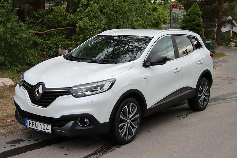 Vit Begagnad 2015 Renault Kadjar Bose Edition SUV | 114 900 kr (Marknadspris) - Bild 1/4