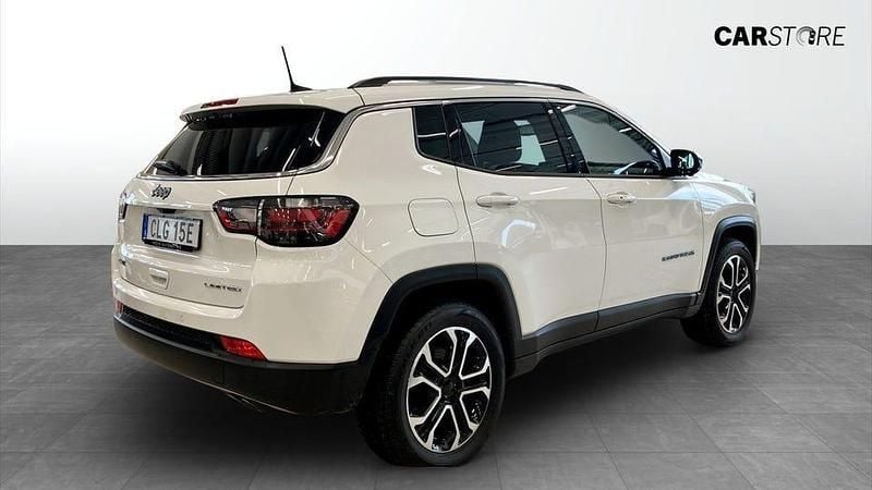 Begagnad Jeep Compass 131 HK (96 kW) 2021 Vit SUV