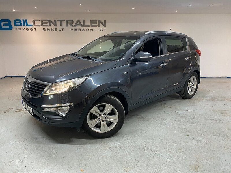 Mörkgrå (grå) Begagnad 2011 Kia Sportage SUV | 94 900 kr (Bra pris) - Bild 1/4