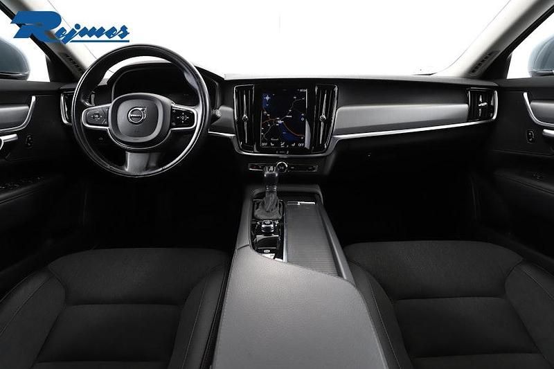 Begagnad Volvo V90 2020 Grå Kombi