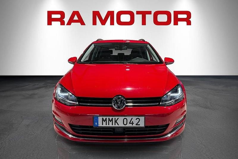 Begagnad VW Golf VII GT 140 HK (102 kW) 2014 Röd Kombi