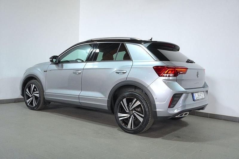 Begagnad VW T-Roc R-line 150 HK (110 kW) 2024 Silver SUV