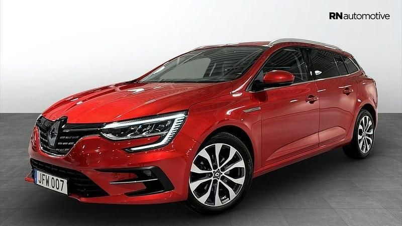 Röd Begagnad 2023 Renault Mégane GrandTour Kombi | 198 900 kr (Marknadspris) - Bild 1/4