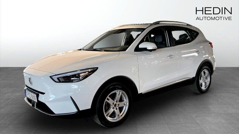 Vit (white) Begagnad 2021 MG ZS Luxury Sedan | 249 000 kr (Superpris) - Bild 1/4