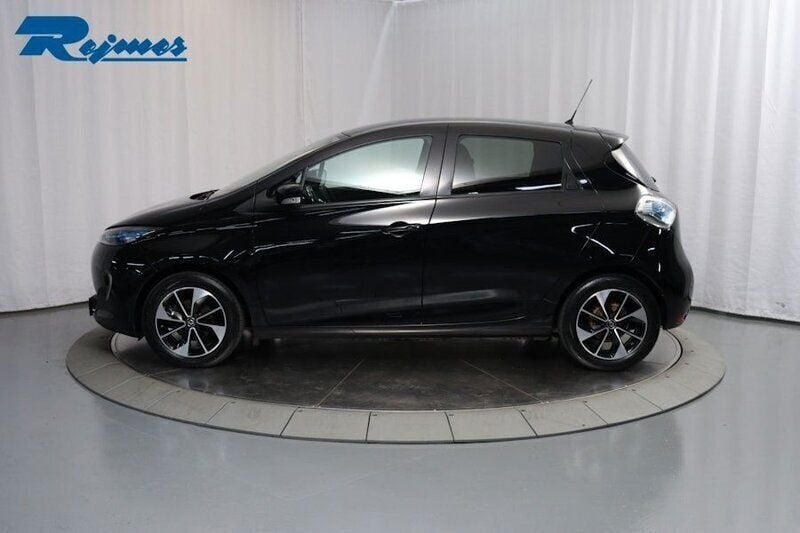 Begagnad Renault Zoe Intens 80 kW (109 HK) 2018 Svart Halvkombi