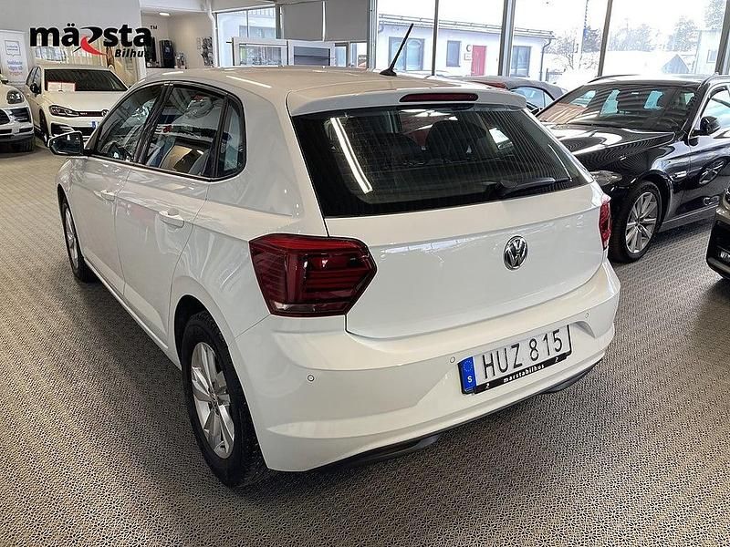 Begagnad VW Polo 95 HK (69 kW) 2018 Vit Halvkombi