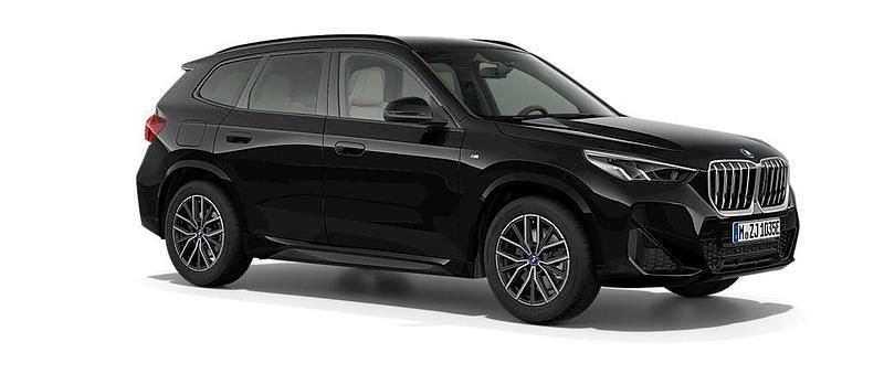 Svart Ny 2025 BMW X1 Shadowline SUV | 639 400 kr - Bild 1/3