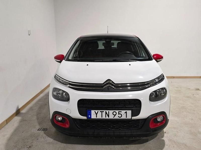 Begagnad Citroën C3 PureTech 110 HK (80 kW) 2018 Vit Halvkombi