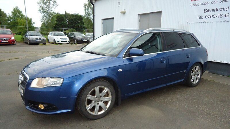 Mörkblå (blå) Begagnad 2008 Audi A4 S-Line Kombi | 37 500 kr (Dyr) - Bild 1/4