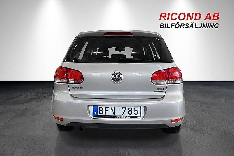 Begagnad VW Golf VI 105 HK (77 kW) 2011 Brun Halvkombi
