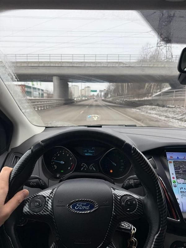 Begagnad Ford Focus 150 HK (110 kW) 2014