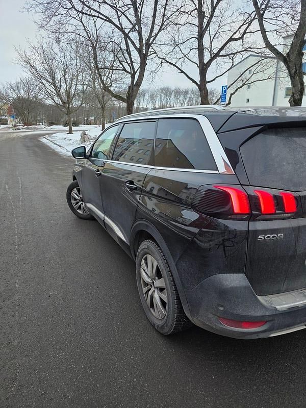 Begagnad Peugeot 5008 GT-line 2020 SUV