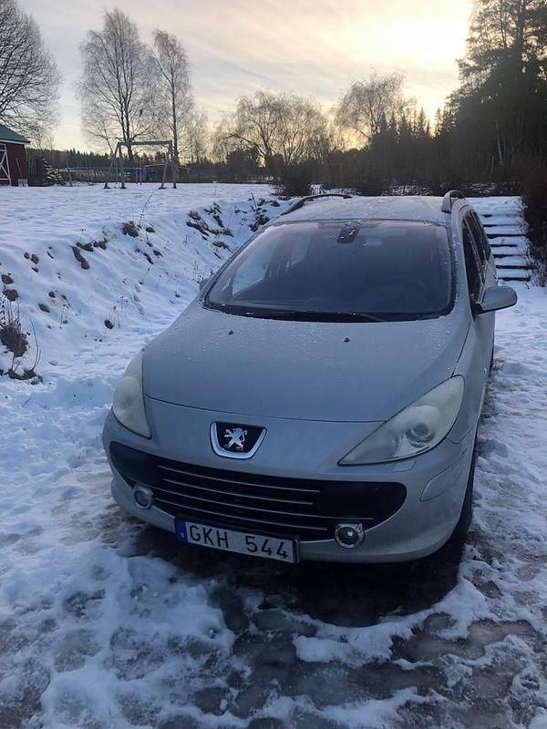 Begagnad 2008 Peugeot 307 Kombi | 17 000 kr (Bra pris) - Bild 1/4