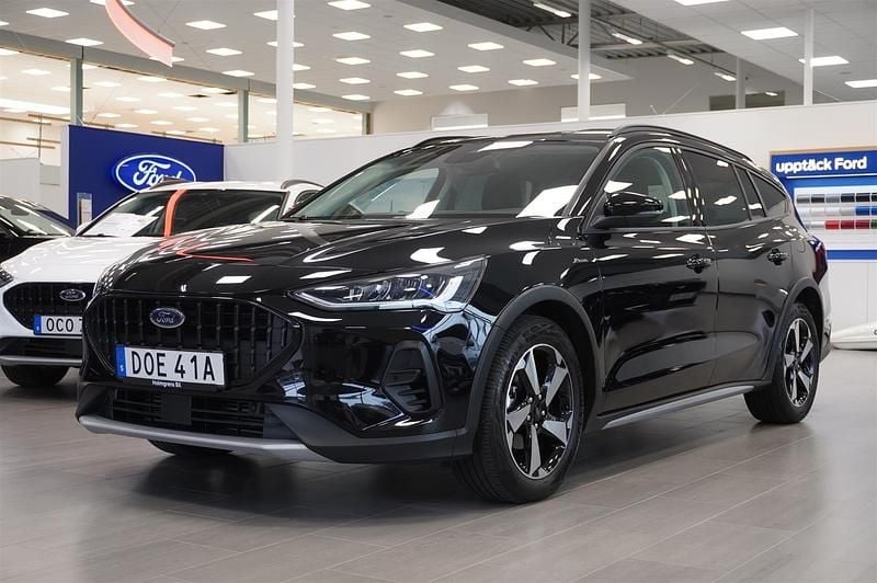 Okänd Begagnad 2024 Ford Focus Active Kombi | 289 900 kr (Marknadspris) - Bild 1/4