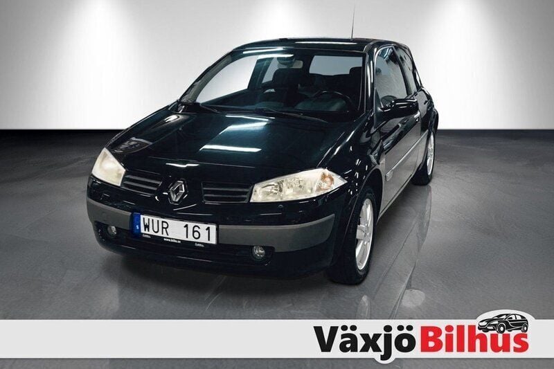 Svart Begagnad 2005 Renault Mégane II Halvkombi | 29 900 kr - Bild 1/4