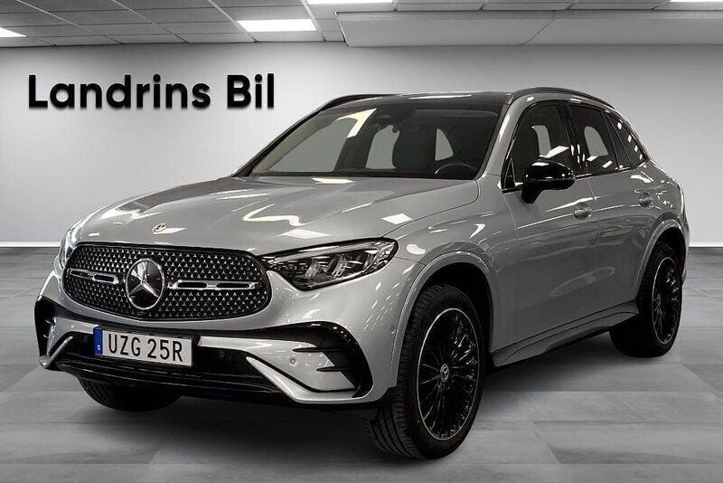 Silver Begagnad 2023 Mercedes GLC400d AMG SUV | 729 000 kr - Bild 1/4