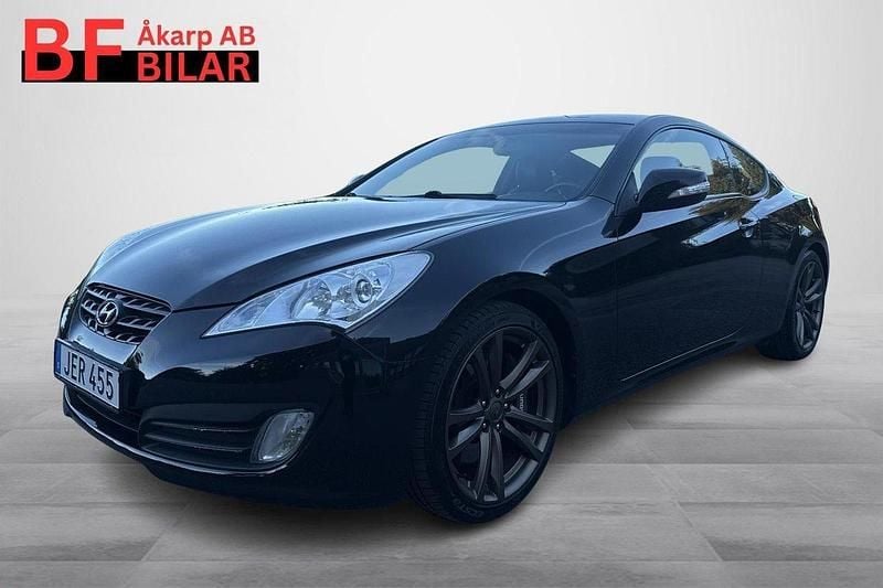 Svart Begagnad 2011 Hyundai Genesis Sportkupé | 149 500 kr - Bild 1/4