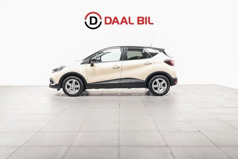 Flerfärgad Begagnad 2019 Renault Captur SUV | 159 700 kr (Bra pris) - Bild 1/4