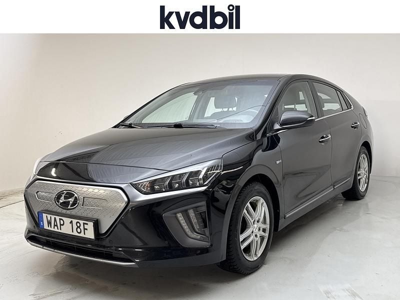 Begagnad Hyundai Ioniq Premium 100 kW (136 HK) 2020 Svart Halvkombi
