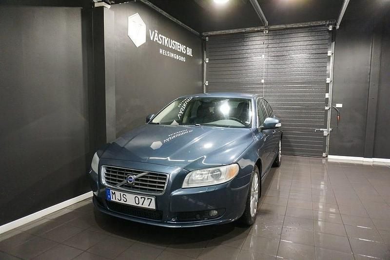 Begagnad Volvo S80 Summum 200 HK (147 kW) 2007 Blå Sedan