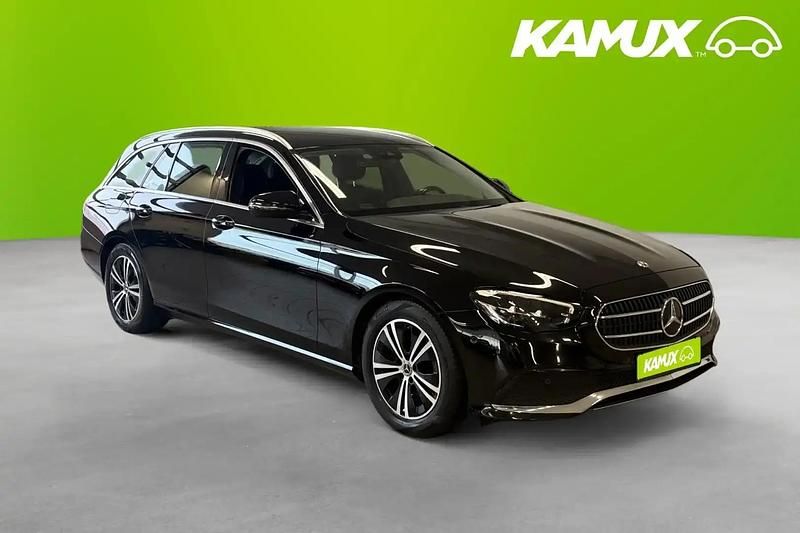 Svart Begagnad 2021 Mercedes E200 Avantgarde Kombi | 309 700 kr (Dyr) - Bild 1/4