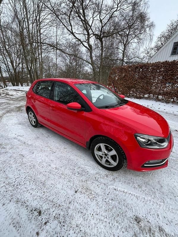 Begagnad VW Polo 90 HK (66 kW) 2016
