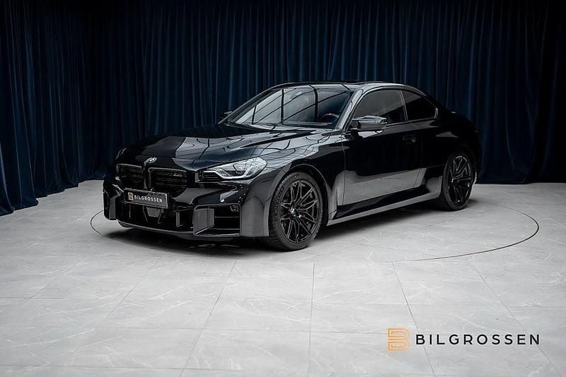 Svart Begagnad 2024 BMW M2 Shadowline Sportkupé | 829 900 kr (Lite dyr) - Bild 1/4