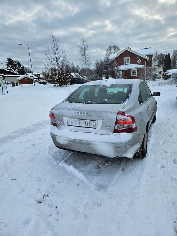 Begagnad Volvo S40 170 HK (125 kW) 2005 Sedan