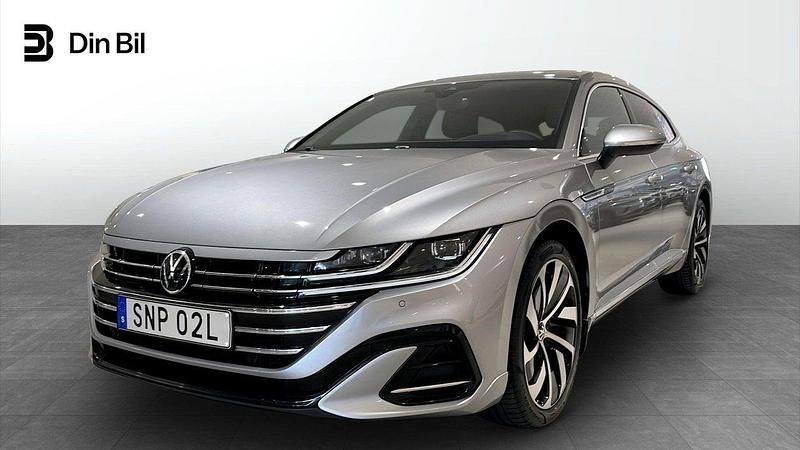 Silver Begagnad 2021 VW Arteon R-line Kombi | 329 900 kr (Marknadspris) - Bild 1/4