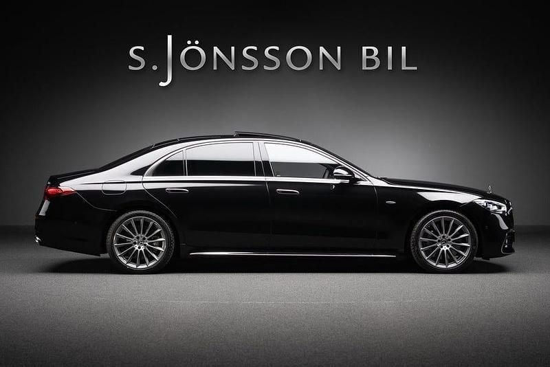 Begagnad Mercedes S580 AMG 510 HK (375 kW) 2025 Obsidiansvart metallic Sedan