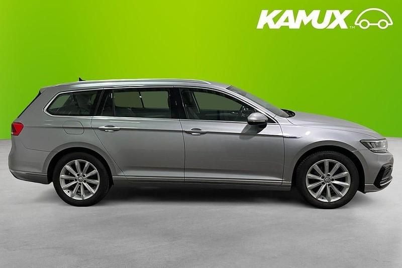 Begagnad VW Passat GTE 156 HK (114 kW) 2020 Grå Kombi