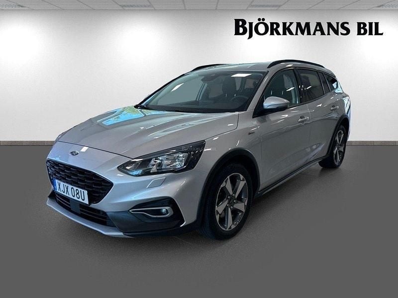 Grå Begagnad 2021 Ford Focus ST-Line Kombi | 204 900 kr (Marknadspris) - Bild 1/4