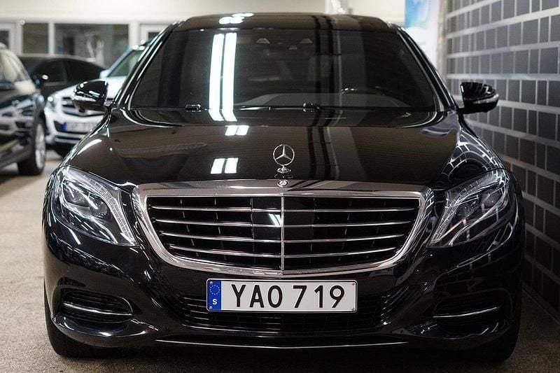 Svart Begagnad 2015 Mercedes S350 Sedan | 329 000 kr (Bra pris) - Bild 1/4