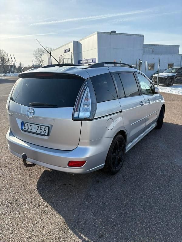 Begagnad Mazda 5 143 HK (105 kW) 2008 Minibuss