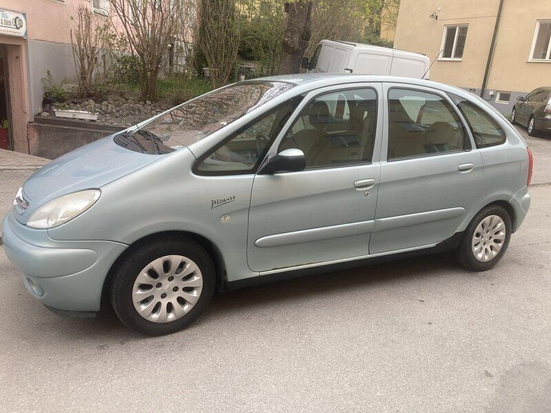 Grön Begagnad 2003 Citroën Xsara Picasso Minibuss | 3 200 kr (Superpris) - Bild 1/4