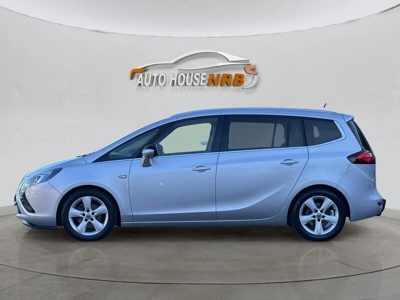Grå Begagnad 2012 Opel Zafira Enjoy Minibuss | 69 900 kr - Bild 1/4