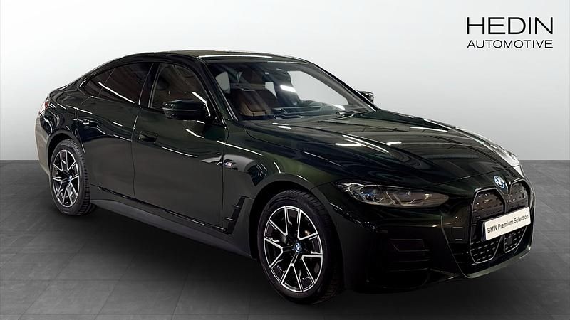 Begagnad 2023 BMW i4 Shadowline Sedan | 469 700 kr - Bild 1/4