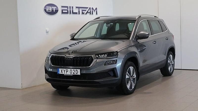Begagnad Skoda Karoq Style 150 HK (110 kW) 2023 Grå SUV