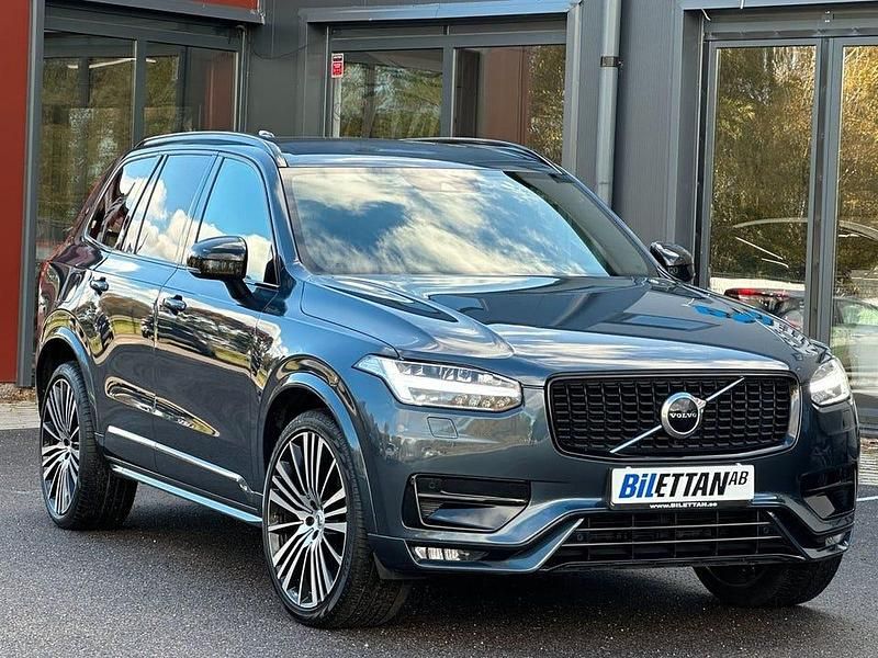 Begagnad Volvo XC90 R-Design 235 HK (172 kW) 2020 Mörkblå SUV