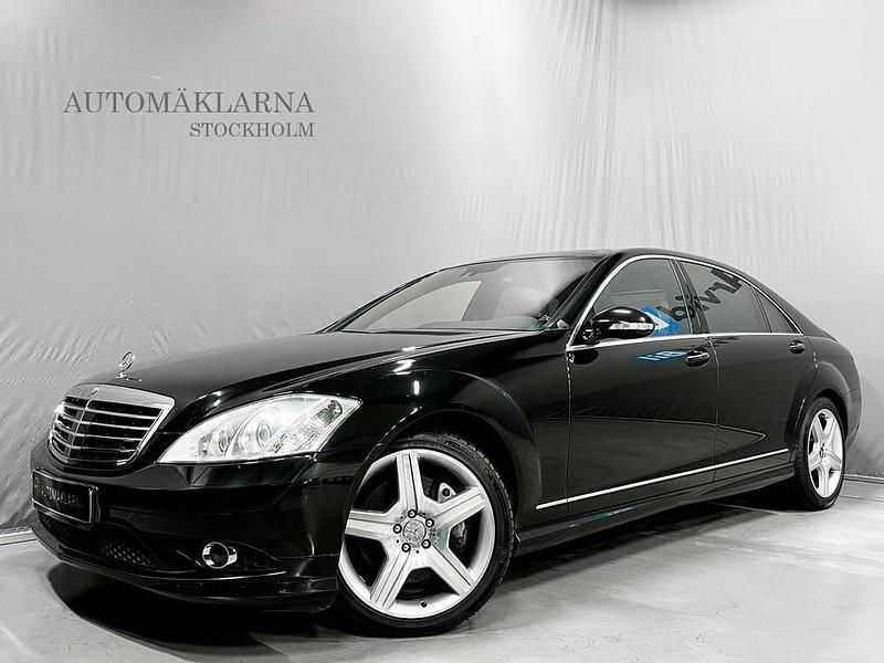 Svart Begagnad 2006 Mercedes S500L Sedan | 249 000 kr - Bild 1/4